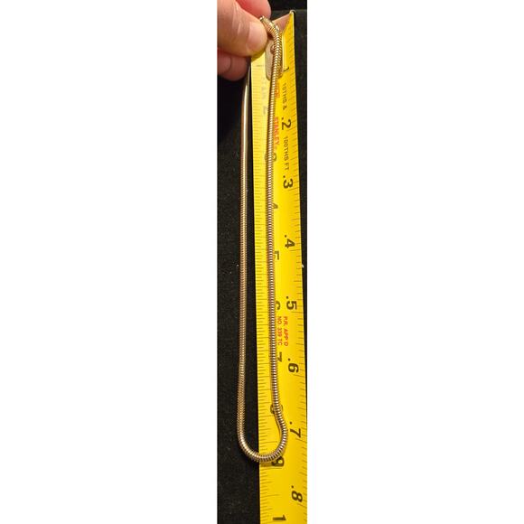 Hobe 18" Gold Snake Chain - Picture 5 of 5